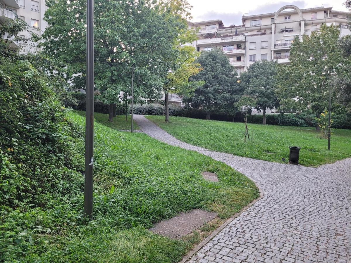Apartamento Sweet House Paris Disney Rosny-sous-Bois Exterior foto